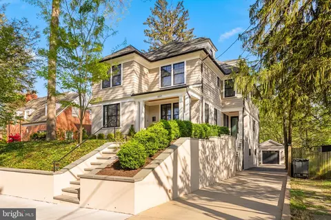 6517 Barnaby St NW, Washington, DC 20015