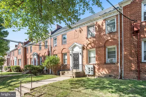 4020 8th St NE, Washington, DC 20017
