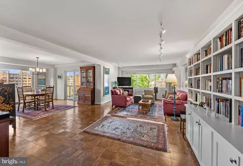 4201 Cathedral Ave NW #1124 E, Washington, DC 20016