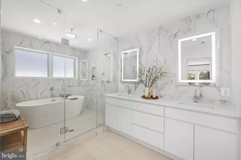 Bath - 4892 Macarthur Blvd NW, Washington, DC 20007 photo 1 of 4