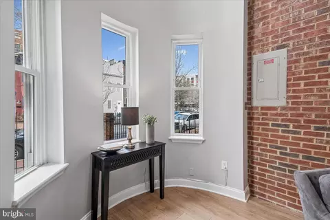 817 4th St NE, Washington, DC 20002 photo 3