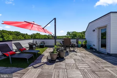 2221 M St NE #PH1, Washington, DC 20002