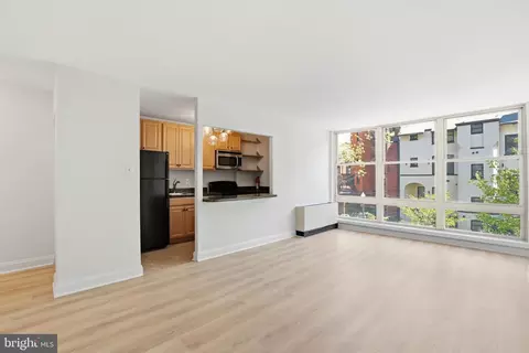 1260 21st St NW #314, Washington, DC 20036