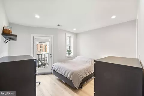 Bedroom - 2150 Florida Ave NW #PH4, Washington, DC 20008 photo 2 of 6