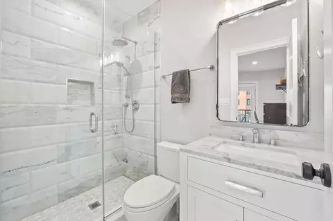 Bath - 2150 Florida Ave NW #PH4, Washington, DC 20008 photo 1 of 2