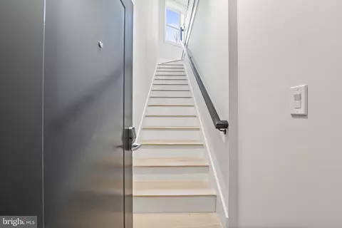 Entry Way - 2150 Florida Ave NW #PH4, Washington, DC 20008 photo 6 of 6