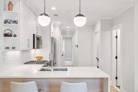 Entry Way - 2150 Florida Ave NW #PH4, Washington, DC 20008 photo 1 of 6