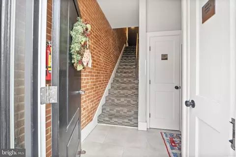 Entry Way - 2150 Florida Ave NW #PH4, Washington, DC 20008 photo 5 of 6