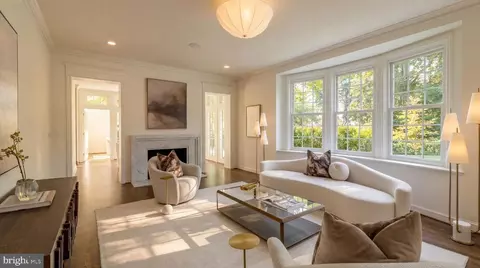 2825 Mcgill Ter NW, Washington, DC 20008