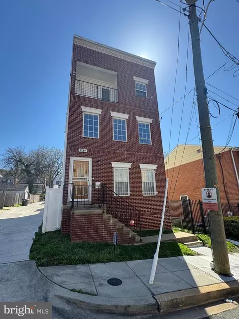 2239 Ridge Pl SE, Washington, DC 20020