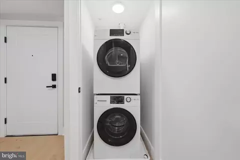 Other - 919 12th St NE #404, Washington, DC 20002 photo 8 of 12