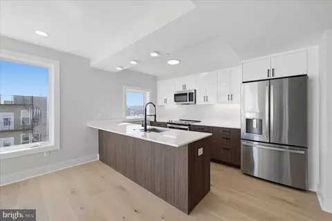 Kitchen - 919 12th St NE #404, Washington, DC 20002 photo 2 of 2