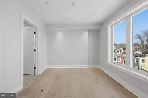 Other - 919 12th St NE #404, Washington, DC 20002 photo 6 of 12
