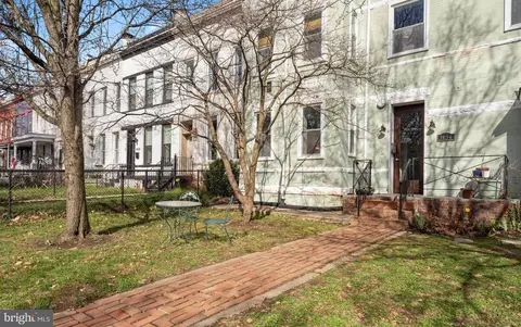 Exterior - 1434 Potomac Ave SE #4, Washington, DC 20003 photo 2 of 7