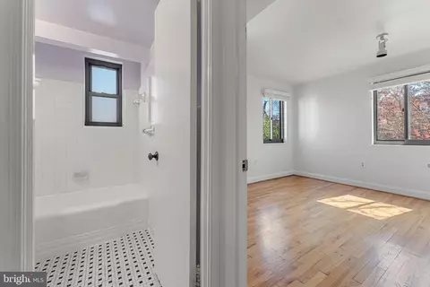 Bedroom - 3827 Davis Pl NW #5, Washington, DC 20007 photo 4 of 4