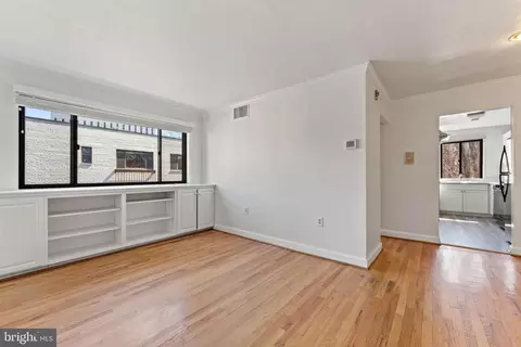 Living - 3827 Davis Pl NW #5, Washington, DC 20007 photo 2 of 6