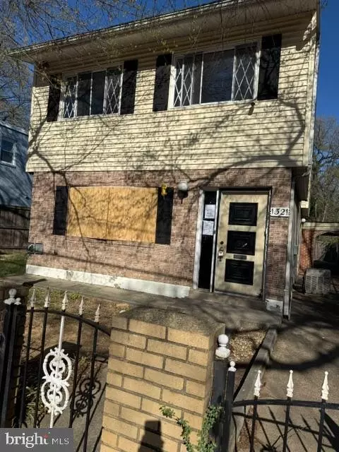 1321 49th St NE, Washington, DC 20019