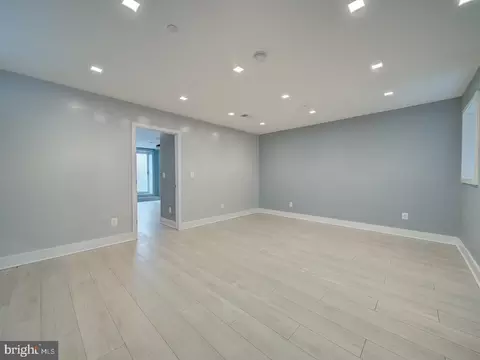Living - 615 15th St NE #1, Washington, DC 20002 photo 1 of 4