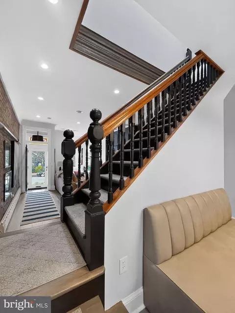 Entry Way - 234 12th St SE, Washington, DC 20003 photo 4 of 8
