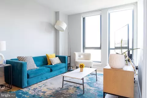 1211 Van St SE #1107, Washington, DC 20003