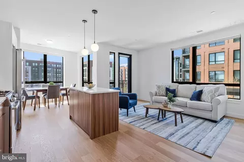 7175 12th St NW #302, Washington, DC 20012