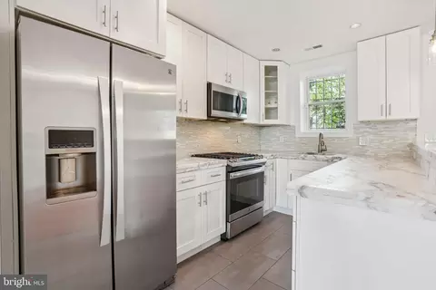 Kitchen - 624 19th St NE, Washington, DC 20002 photo 1 of 2