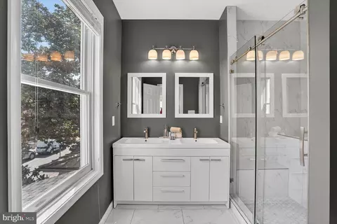 2247 Mount View Pl SE, Washington, DC 20020 photo 23