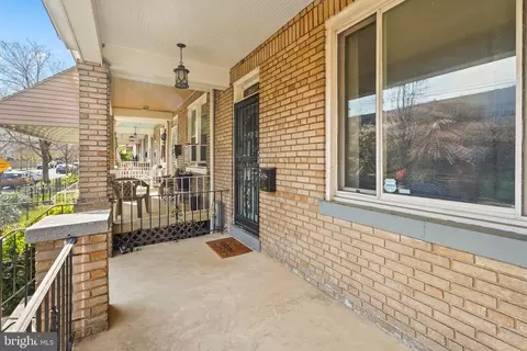 1734 A St SE, Washington, DC 20003 photo 3