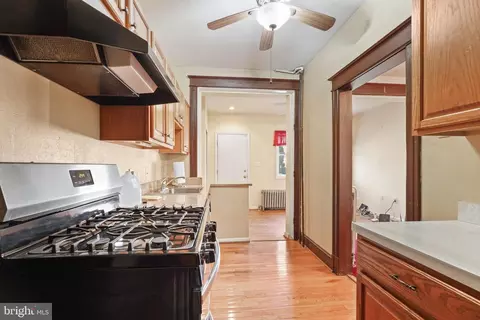 1734 A St SE, Washington, DC 20003 photo 6