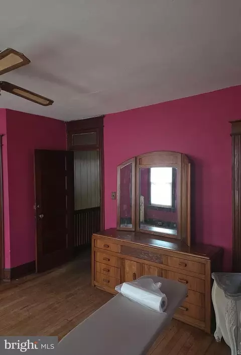 1015 E Street St NE, Washington, DC 20002 photo 6