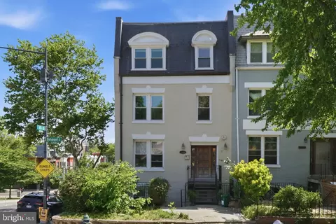 1300 Belmont St NW #301, Washington, DC 20009