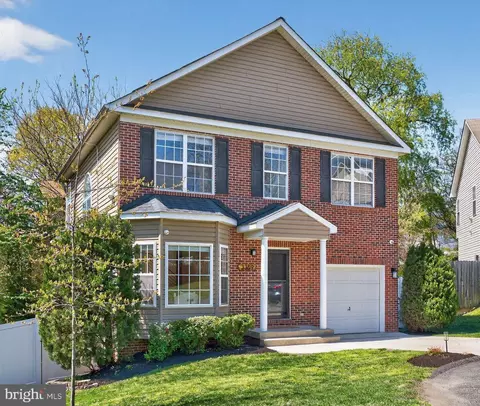 3369 Monterey Ln SE, Washington, DC 20032