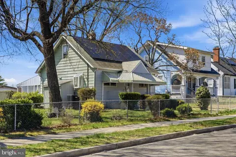 4339 Barker St SE, Washington, DC 20019