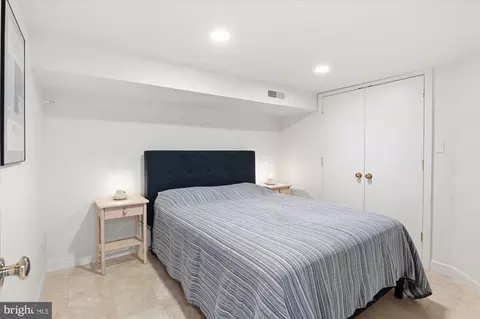 1615 35th St NW, Washington, DC 20007 photo 33
