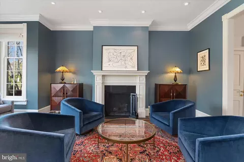 1615 35th St NW, Washington, DC 20007 photo 5