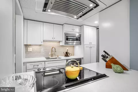 Kitchen - 212 3rd St NE #A, Washington, DC 20002 photo 2 of 5