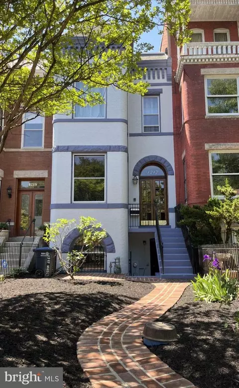 1217 Massachusetts Ave SE, Washington, DC 20003