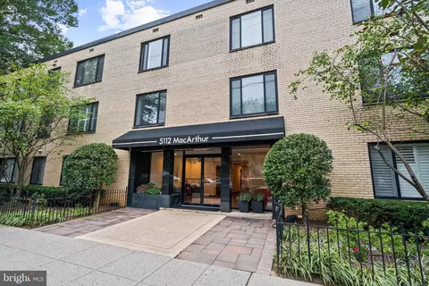 5112 Macarthur Blvd NW #2, Washington, DC 20016
