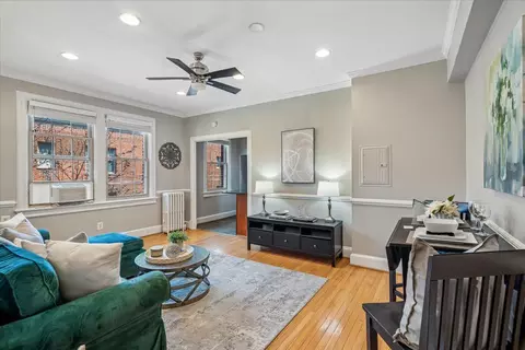 3010 Wisconsin Ave NW #209, Washington, DC 20016