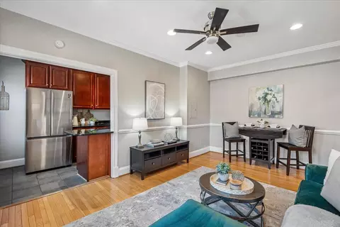 3010 Wisconsin Ave NW #209, Washington, DC 20016