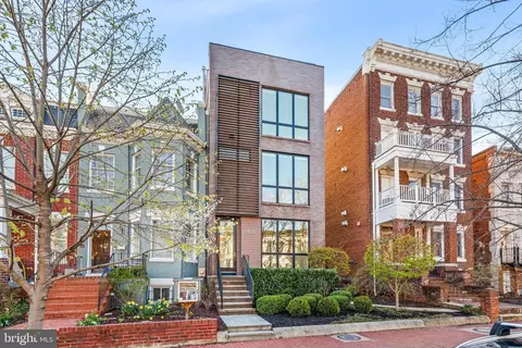 625 5th St NE #2, Washington, DC 20002 photo 2