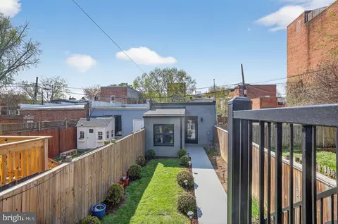 Exterior - 720 12th St NE, Washington, DC 20002 photo 2 of 7