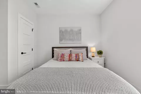 Bedroom - 720 12th St NE, Washington, DC 20002 photo 5 of 9