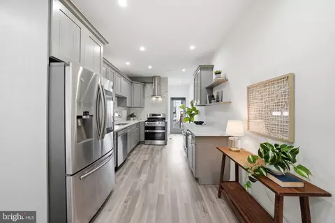 Entry Way - 2121 4th St NE #1, Washington, DC 20002 photo 1 of 10