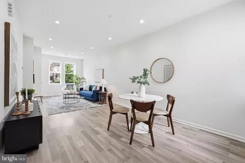 Entry Way - 2121 4th St NE #1, Washington, DC 20002 photo 2 of 10