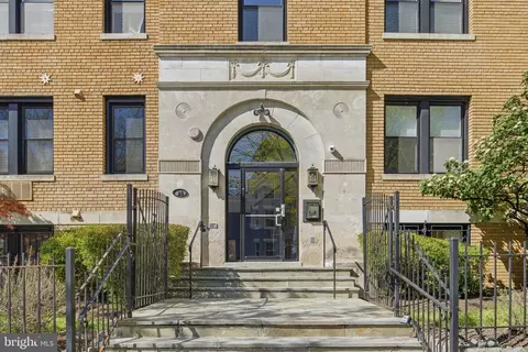 14 S Street St NE #201, Washington, DC 20002