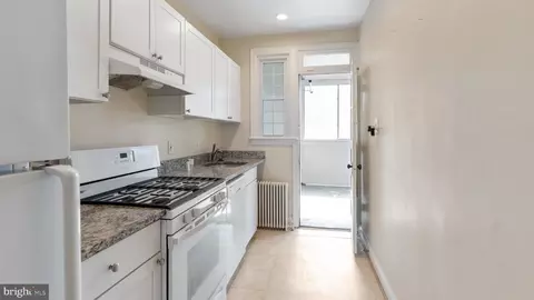 Entry Way - 4482 Macarthur Blvd NW, Washington, DC 20007 photo 1 of 2