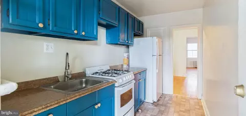 Kitchen - 4482 Macarthur Blvd NW, Washington, DC 20007 photo 1 of 1
