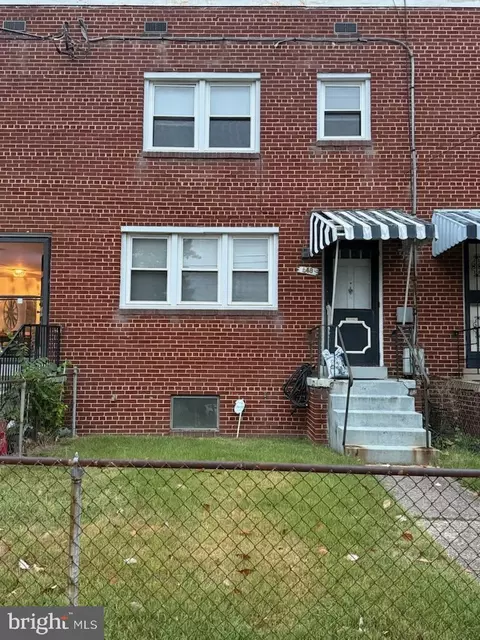 648 Oglethorpe St NE, Washington, DC 20011