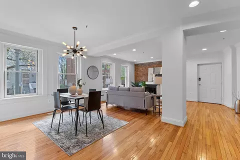 150 Rhode Island Ave NW #102, Washington, DC 20001
